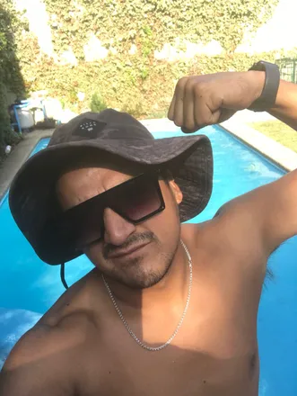 OnlyFans cuenta misterbomba header 2