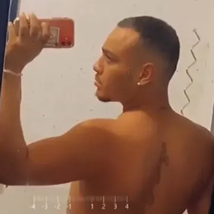 OnlyFans cuenta y0urboytoy avatar 1