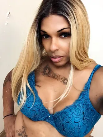 OnlyFans cuenta traxnnychantel avatar 1