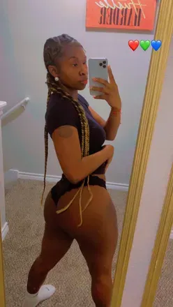 OnlyFans cuenta toxic_choco_late header 2