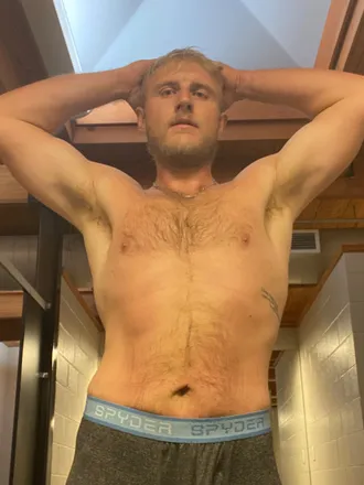 OnlyFans cuenta jessedadbodjames header 2