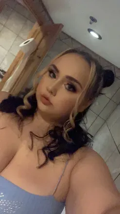 OnlyFans account  badgalhal avatar 1