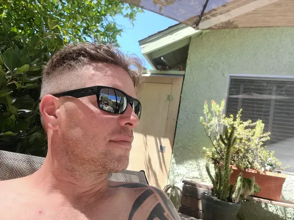 OnlyFans account  u106448607 avatar 1