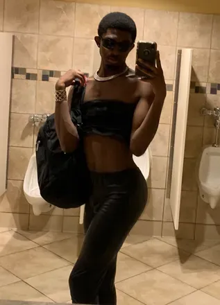 OnlyFans cuenta tingz_freak avatar 1