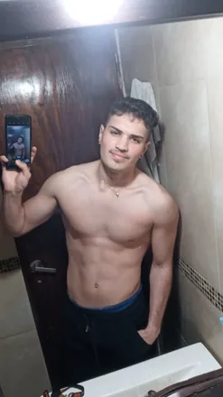OnlyFans cuenta nicovitali_17 header 2