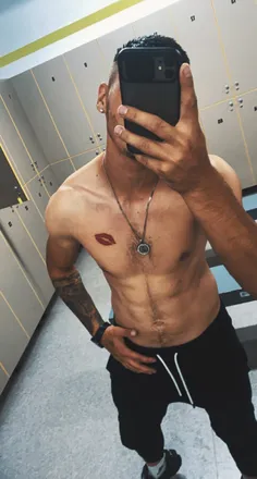 OnlyFans cuenta u172439780 header 2