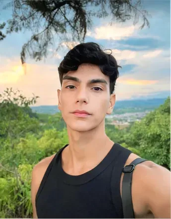 OnlyFans account  davelionx avatar 1