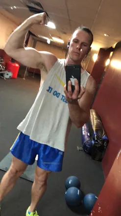 OnlyFans cuenta u42188084 header 1