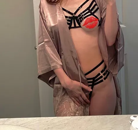 OnlyFans cuenta littleredangel5 avatar 1