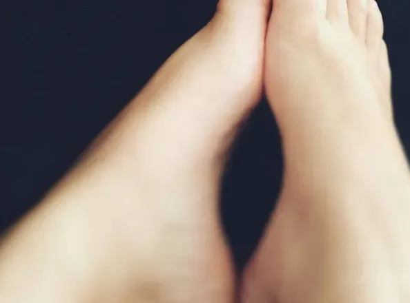 OnlyFans cuenta binfeet23 header 2