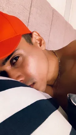 OnlyFans cuenta elijaharcher97 avatar 1