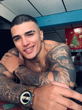 OnlyFans cuenta stevencorrea27 header 2