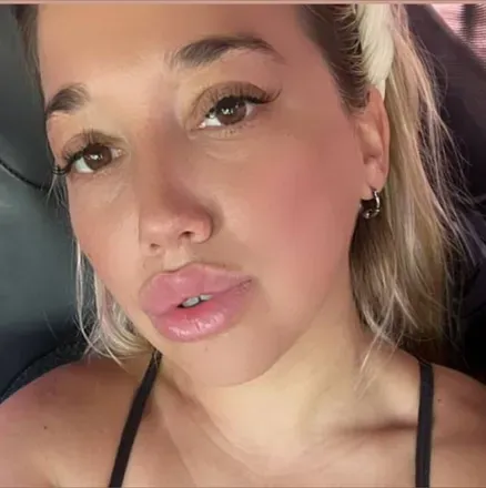OnlyFans account  charitomendez avatar 1