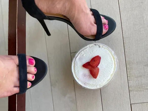 OnlyFans cuenta pinkysexyfeet avatar 1