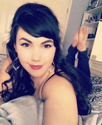 OnlyFans cuenta positivelybarefeet avatar 1
