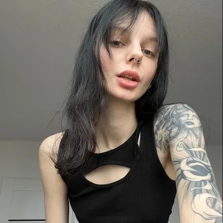 OnlyFans cuenta louise_luv avatar 1