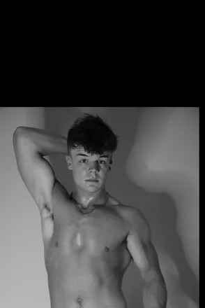 OnlyFans cuenta alexjacobs1738 header 2