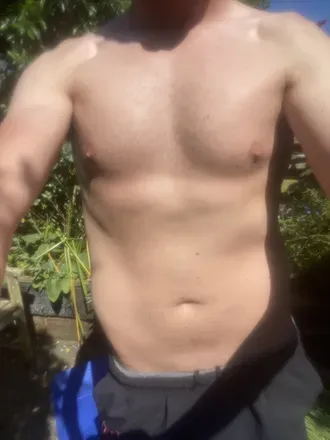 OnlyFans cuenta discreetlad1 avatar 1