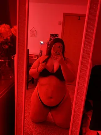 OnlyFans cuenta queen_allie2 avatar 1