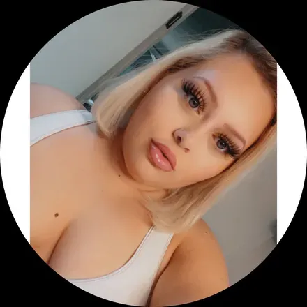 OnlyFans account  lizz.christineee avatar 1