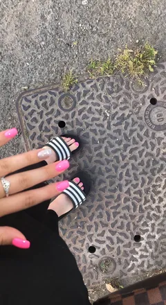 OnlyFans cuenta sexytoess2000 header 2
