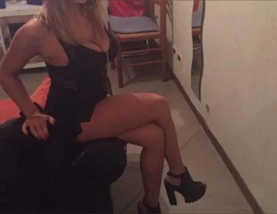 OnlyFans cuenta chiara.troiani-8612 header 2