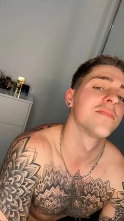 OnlyFans cuenta naughtymatty97 avatar 1