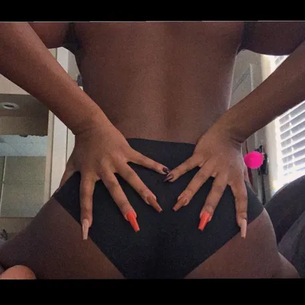 OnlyFans cuenta princesskyro header 2