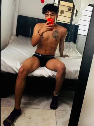 OnlyFans cuenta jaden_col542 avatar 1