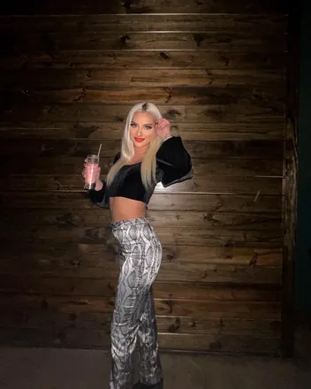 OnlyFans cuenta sydney1165 header 2