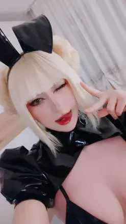 OnlyFans account  crycos avatar 1