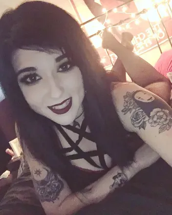 OnlyFans cuenta spookyfeet33 avatar 1