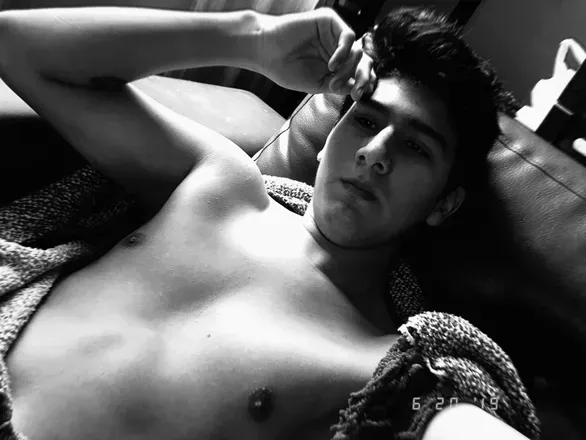 OnlyFans account  nikwinter avatar 1