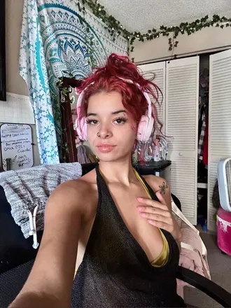 OnlyFans account  luvcescaa avatar 1