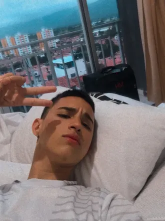 OnlyFans cuenta aylu69alex header 2