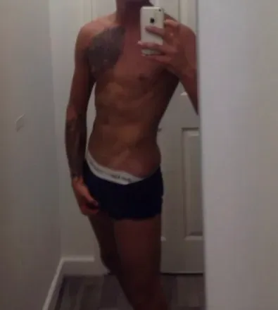 OnlyFans cuenta younghunk1995 avatar 1