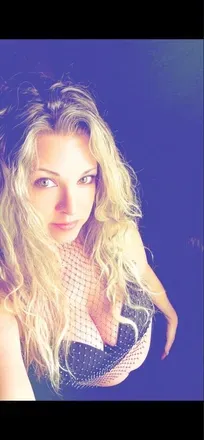 OnlyFans cuenta justjulie05 avatar 1