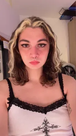 OnlyFans account  samhascoolfish avatar 1