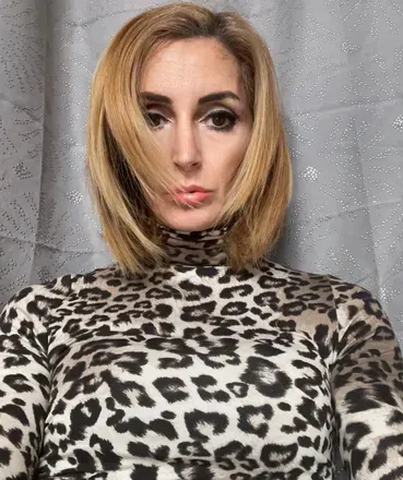 OnlyFans cuenta modelparisien avatar 1