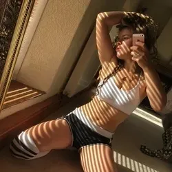 OnlyFans cuenta silky avatar 1