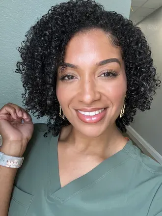 OnlyFans account  melanin_lips_curls avatar 1