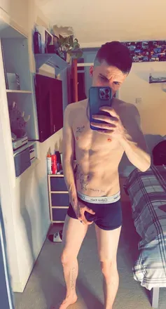 OnlyFans cuenta tattooedtoby avatar 1