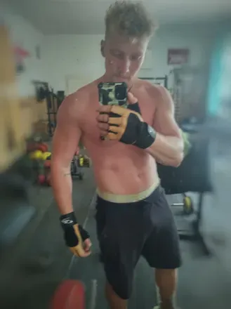 OnlyFans cuenta ioan05 avatar 1