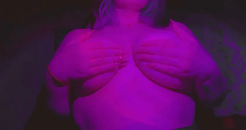 OnlyFans cuenta squishykitty666 header 2
