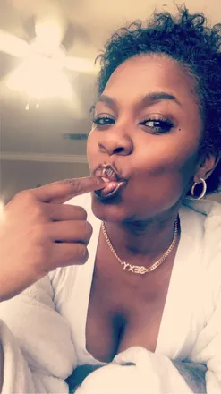 OnlyFans cuenta ambrosiathegoddess header 2