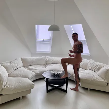 OnlyFans cuenta pronin header 2