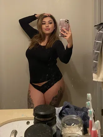 OnlyFans cuenta babydolljewels avatar 1
