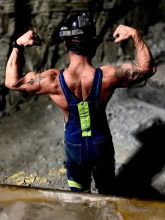 OnlyFans cuenta designerminer header 2