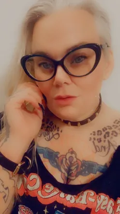 OnlyFans cuenta tattedkatttt header 2