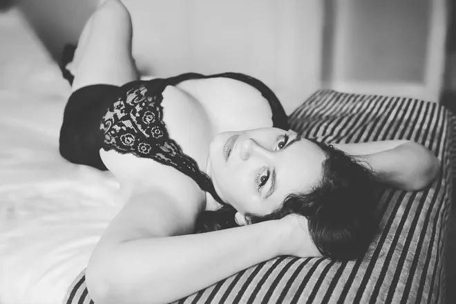 OnlyFans cuenta louisa_love987 header 2